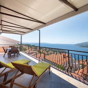 https://apartment-oriana-i.in-istria.net